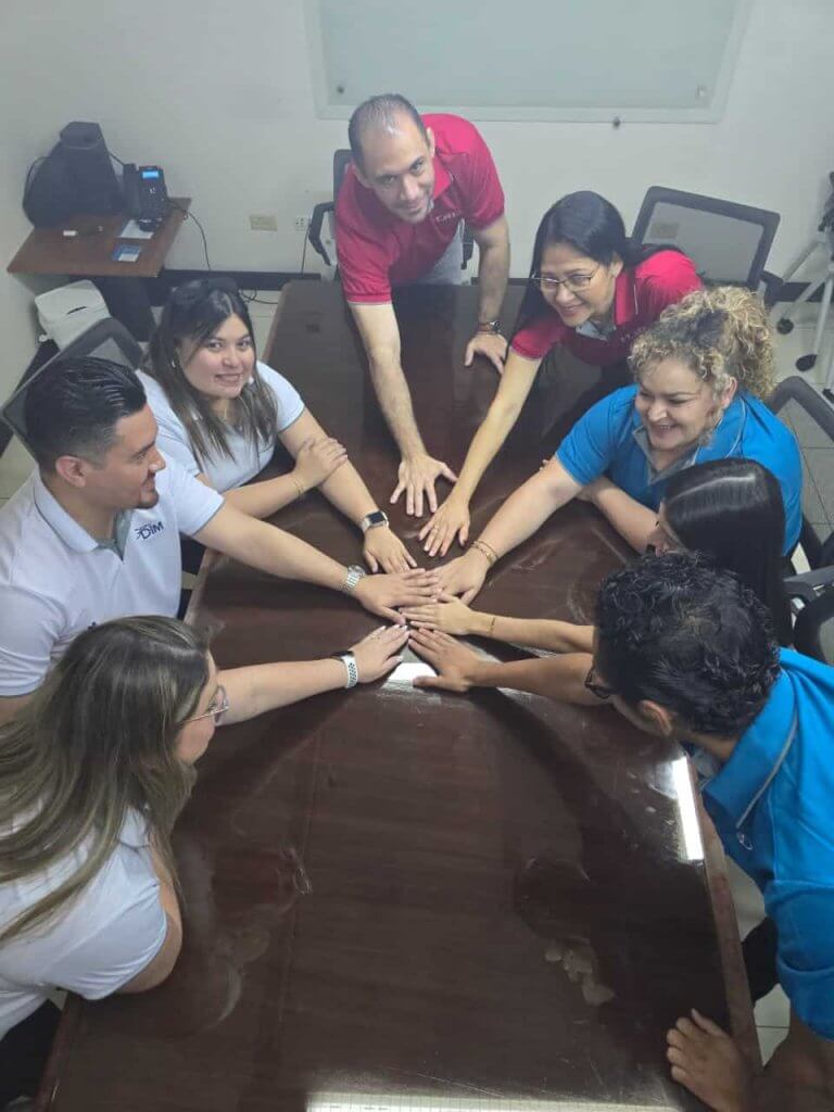 Trabaja en un ambiente amigable, retador y flexible